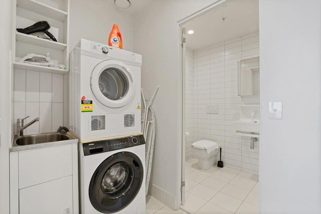 Apartment Lv53 Spanning 200 Degrees With No Obstacle View421